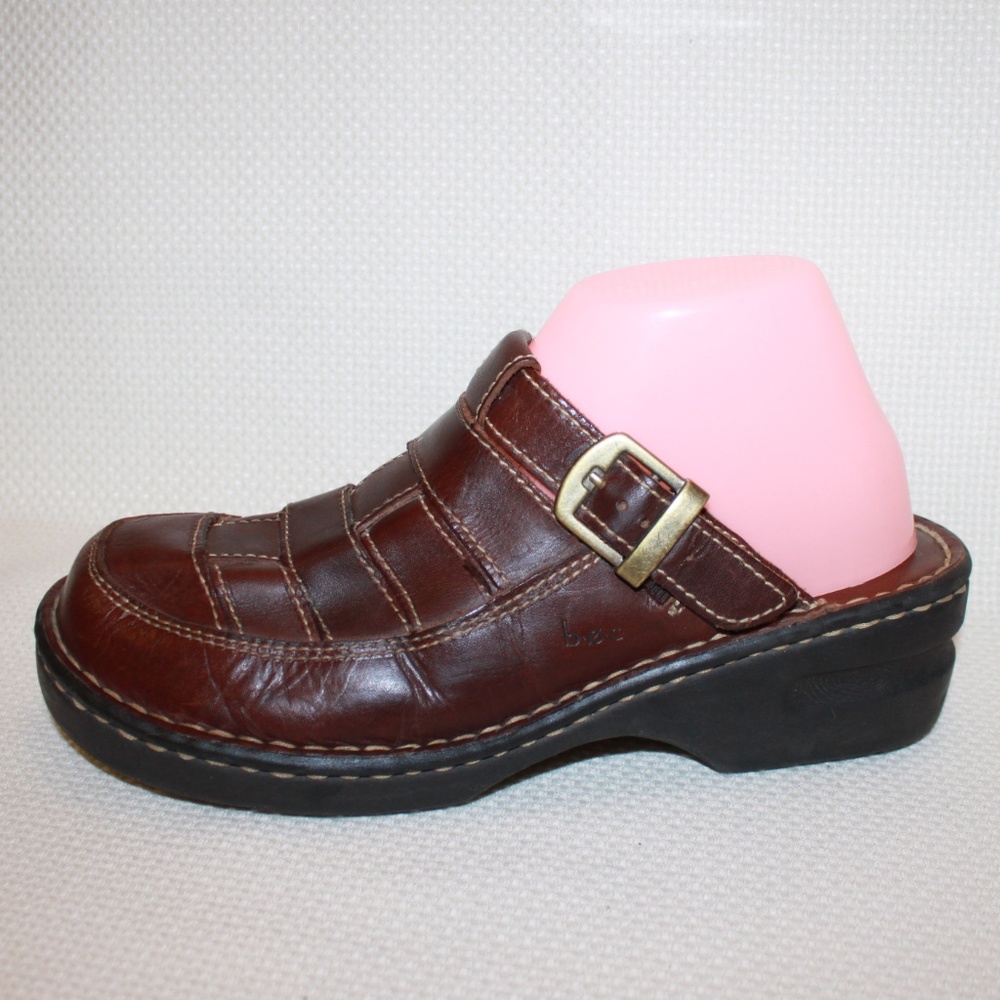 Born Women's Size 9 Slip-on Fisherman Sandals